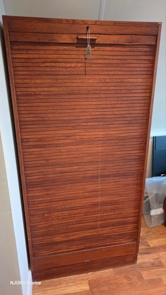 Rolluik-ladekast - Scandinavian design, Huis en Inrichting, Kasten | Roldeurkasten en Archiefkasten, Ophalen, Gebruikt, Eikenhout
