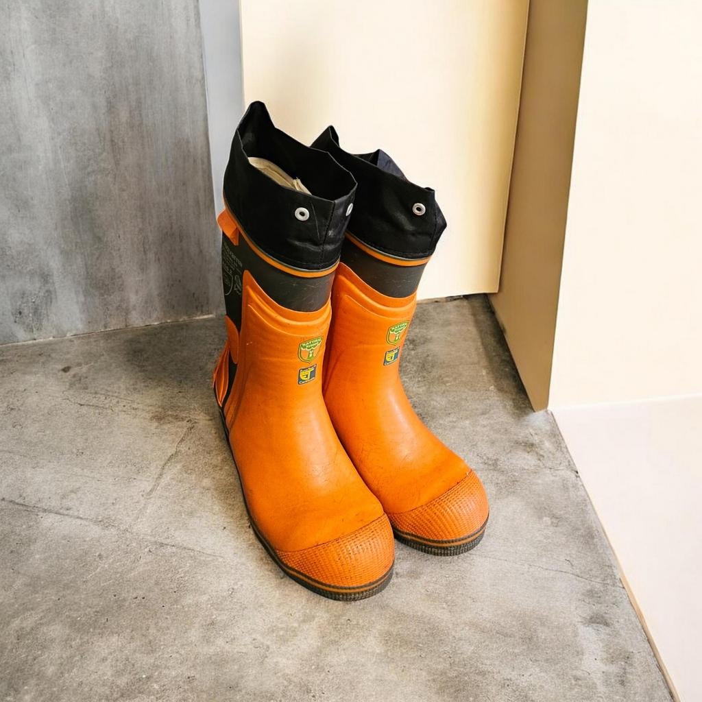 Oranje veiligheidslaarzen  Husqvarna- Maat 42, Doe-het-zelf en Verbouw, Veiligheidskleding, Ophalen, Gebruikt, Onbekend, Onbekend