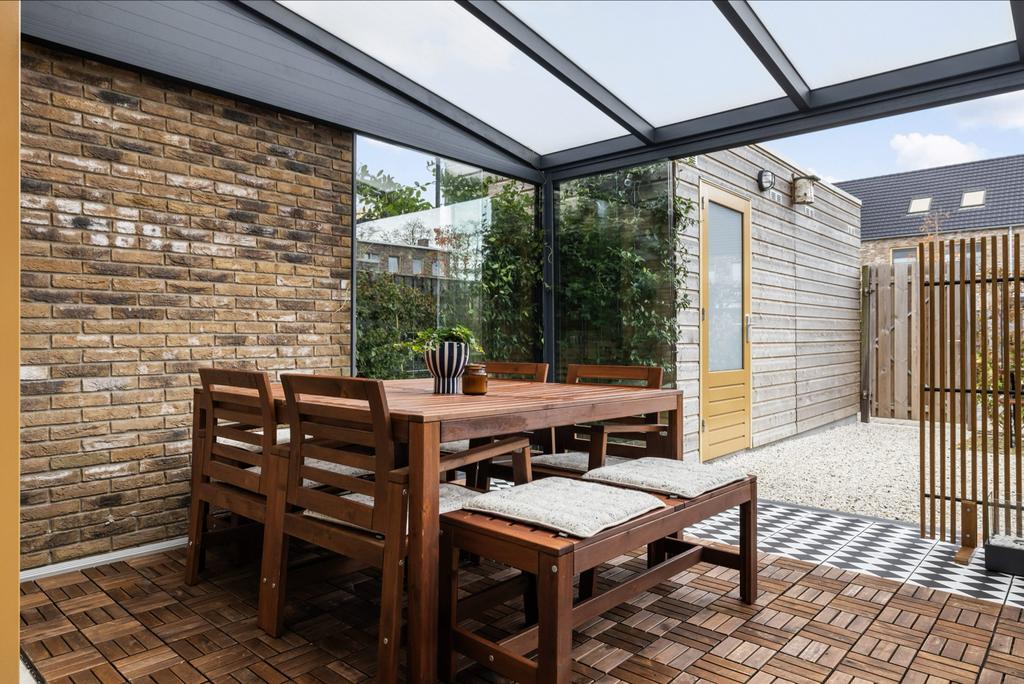 IKEA tuinset met tafel, 4 stoelen en 2 banken, Ophalen, Hout, 8 zitplaatsen, Zo goed als nieuw