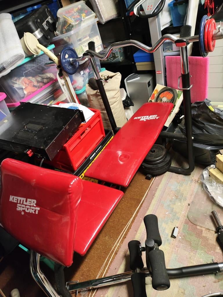 Kettler Sport fitnessbank met halterstang en gewichten, Sport en Fitness, Ophalen, Krachtstation