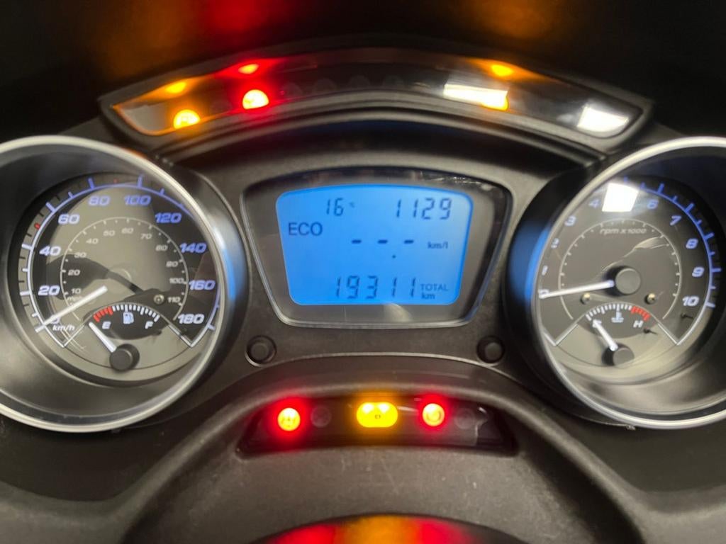 Piaggio MP3 500 HPE SPORT ABS ASR LEASE VOORDELIG! - foto 2