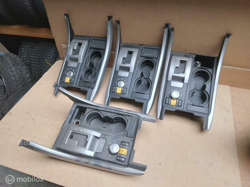 Middenconsole Range Rover Sport Midden console paneel, Auto-onderdelen, Land Rover, Ophalen of Verzenden, Gebruikt, Land Rover