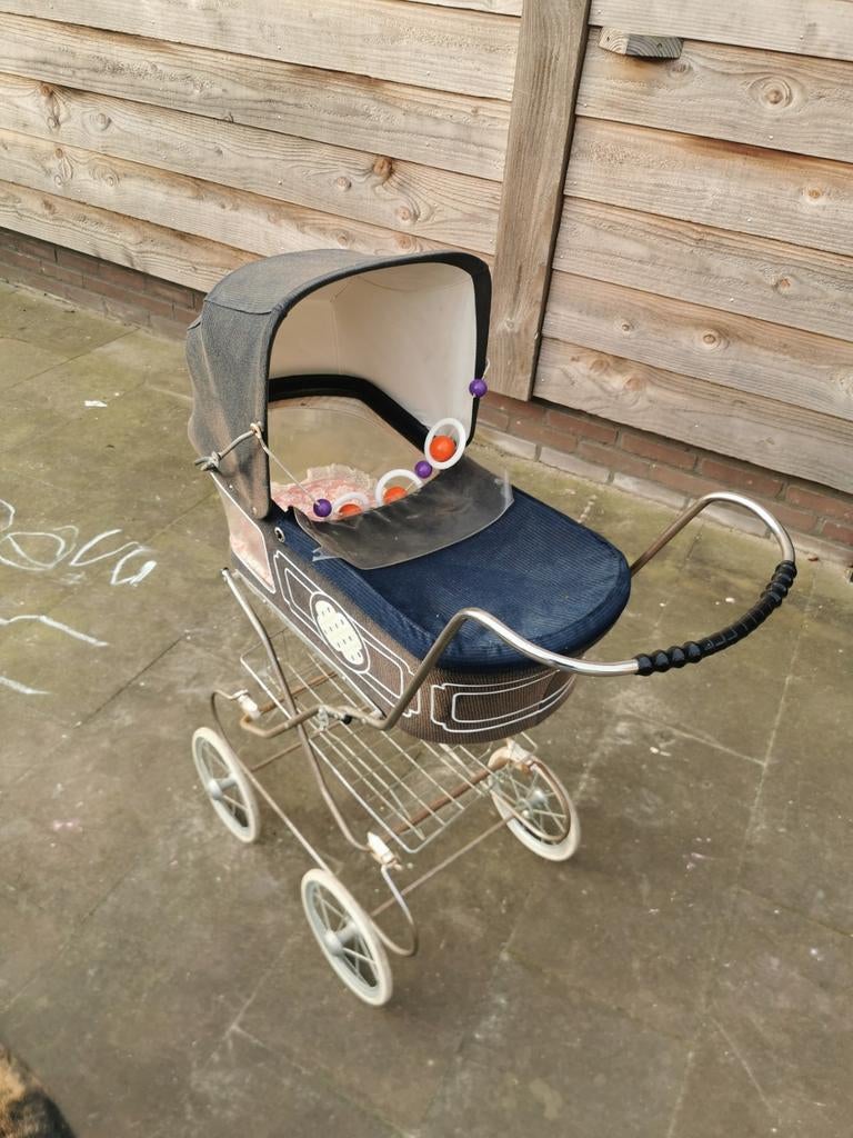 Vintage poppenwagen Jaren '70, Kinderen en Baby's, Speelgoed | Poppen, Ophalen, Gebruikt