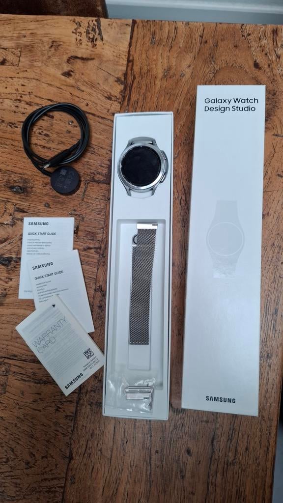 Samsung Galaxy Watch 4 Classic 46mm Zilver, Sieraden, Tassen en Uiterlijk, Smartwatches, Gebruikt, Android, Zilver, Afstand, Calorieverbanding