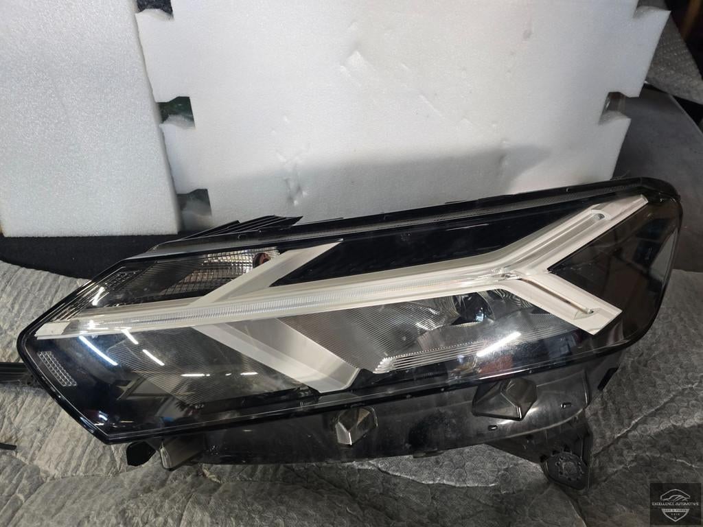 Dacia Sandero 3 Logan Jogger Vol LED Koplamp L 260601750R, Auto-onderdelen, Verlichting, Dacia, Gebruikt, Automobile-Dacia SA