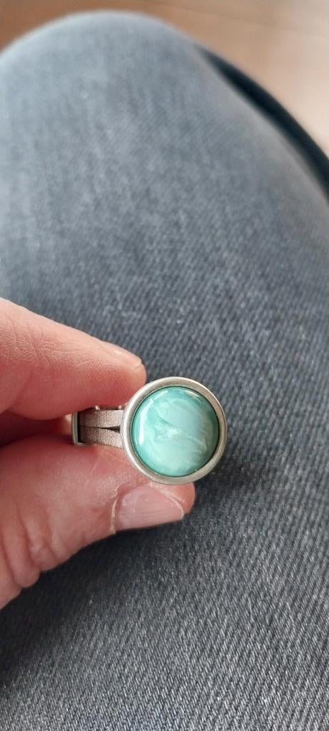 Ring met groene steen, Verzenden, Nieuw, 17 tot 18, Dame
