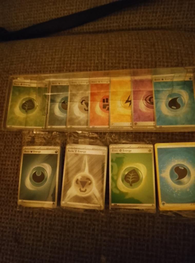 Pokémon Glinsterende Energy Kaarten - Diverse Types, Ophalen of Verzenden, Nieuw, Meerdere kaarten, Foil