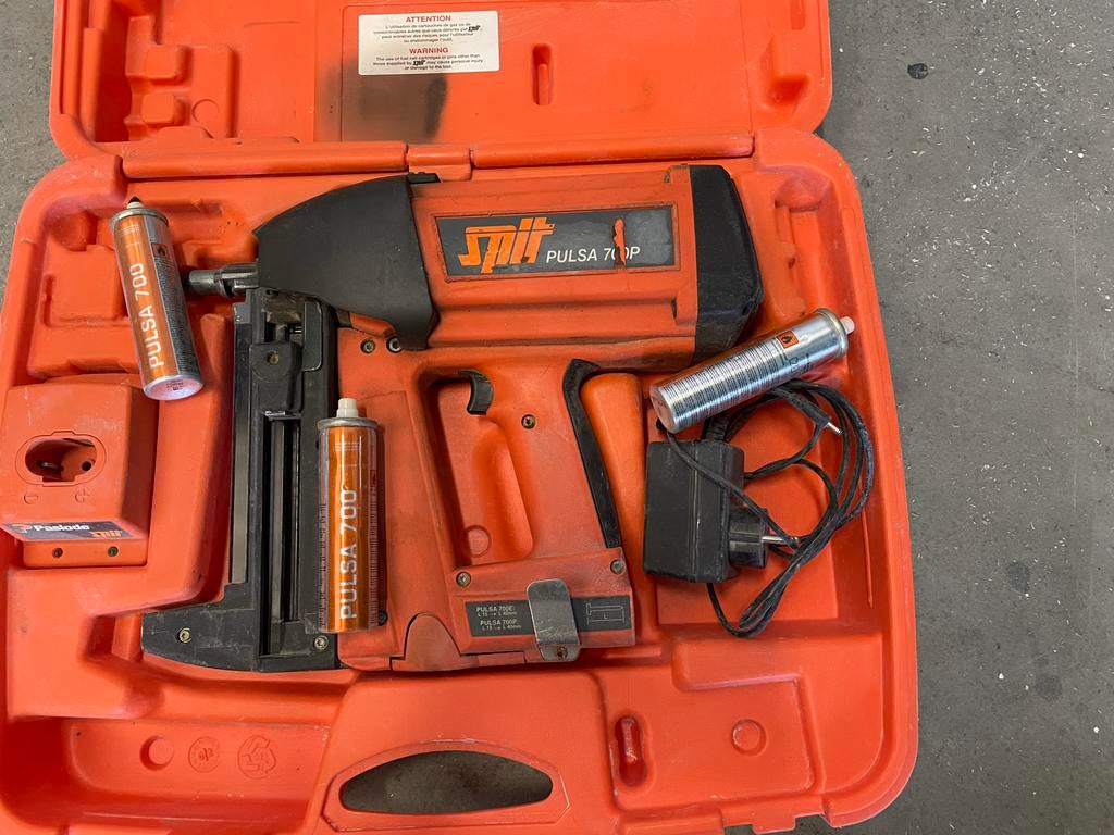 Spit Pulsa 700P tacker met toebehoren, Ophalen of Verzenden, Gebruikt