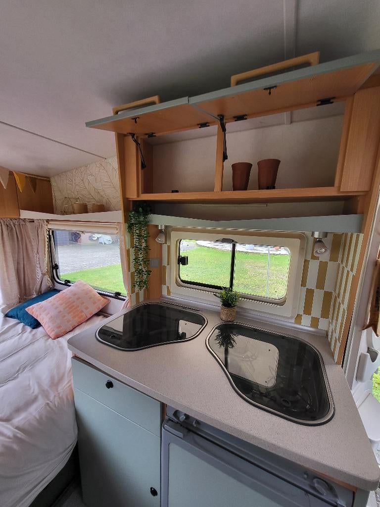 SPECIALE PAASAANBIEDING! 🐰 GEPIMPTE TEC 2007 met stapelbed, T.E.C., 750 - 1000 kg, Particulier, 5 tot 6 meter