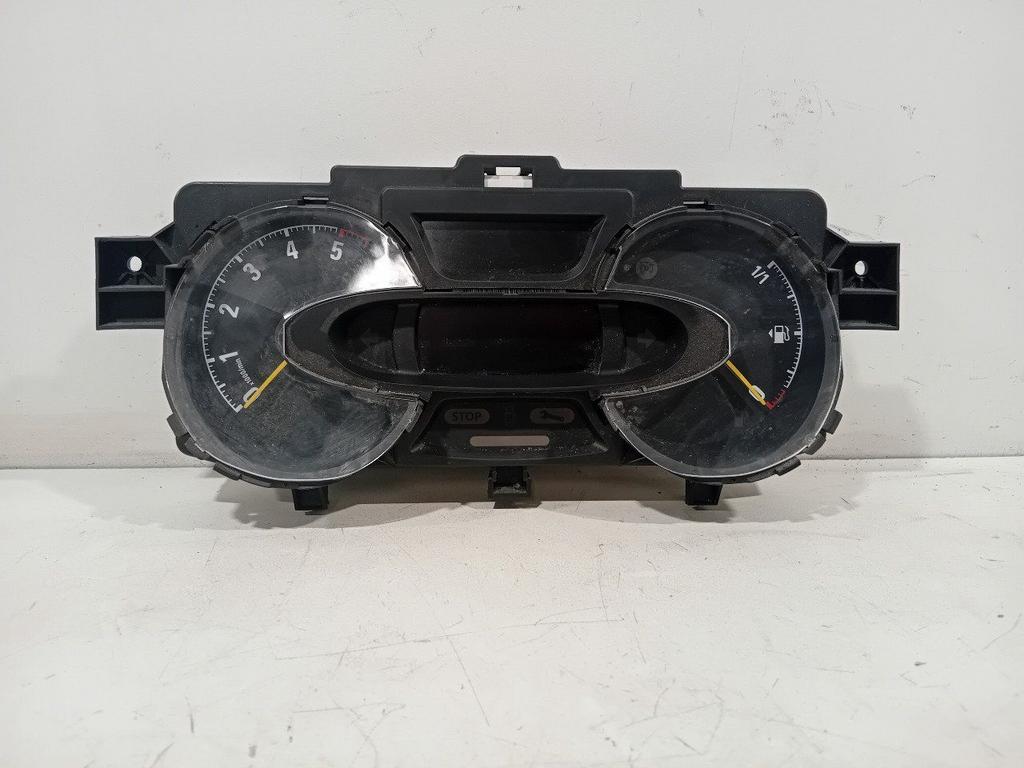 Cockpit Opel Vivaro, Onderdelen@venauto.nl, Van der Ven Autorecycling B.V., Gebruikt, Ettenseweg 76, 4706 PB Roosendaal, The Netherlands