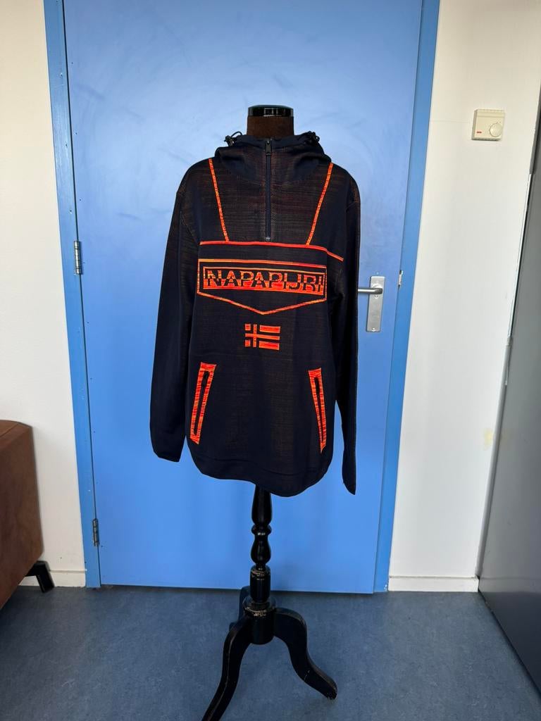 Napapijri maat S, Verzenden, Voetbal