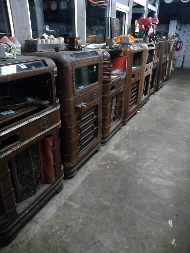 wurlitzer---gezocht---gevraagd---, Verzamelen, Automaten | Jukeboxen, Gebruikt, Wurlitzer, Voor 1950, Ophalen of Verzenden