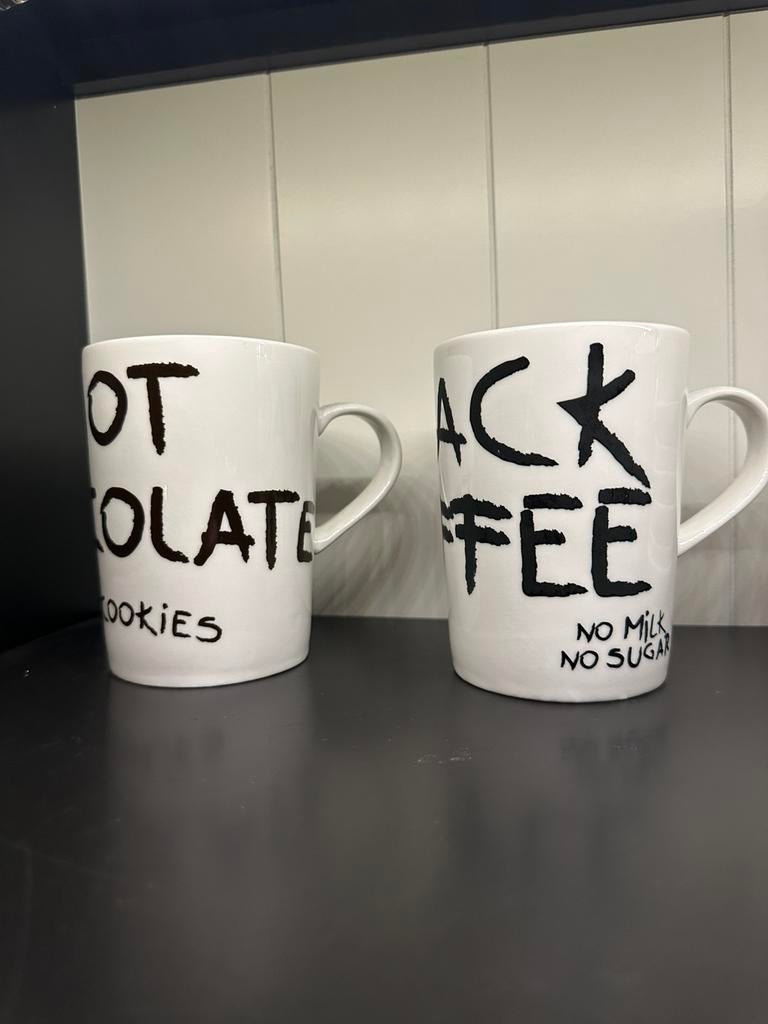 Chocolade beker en black coffee, Ophalen, Overige materialen, Zo goed als nieuw, Overige stijlen