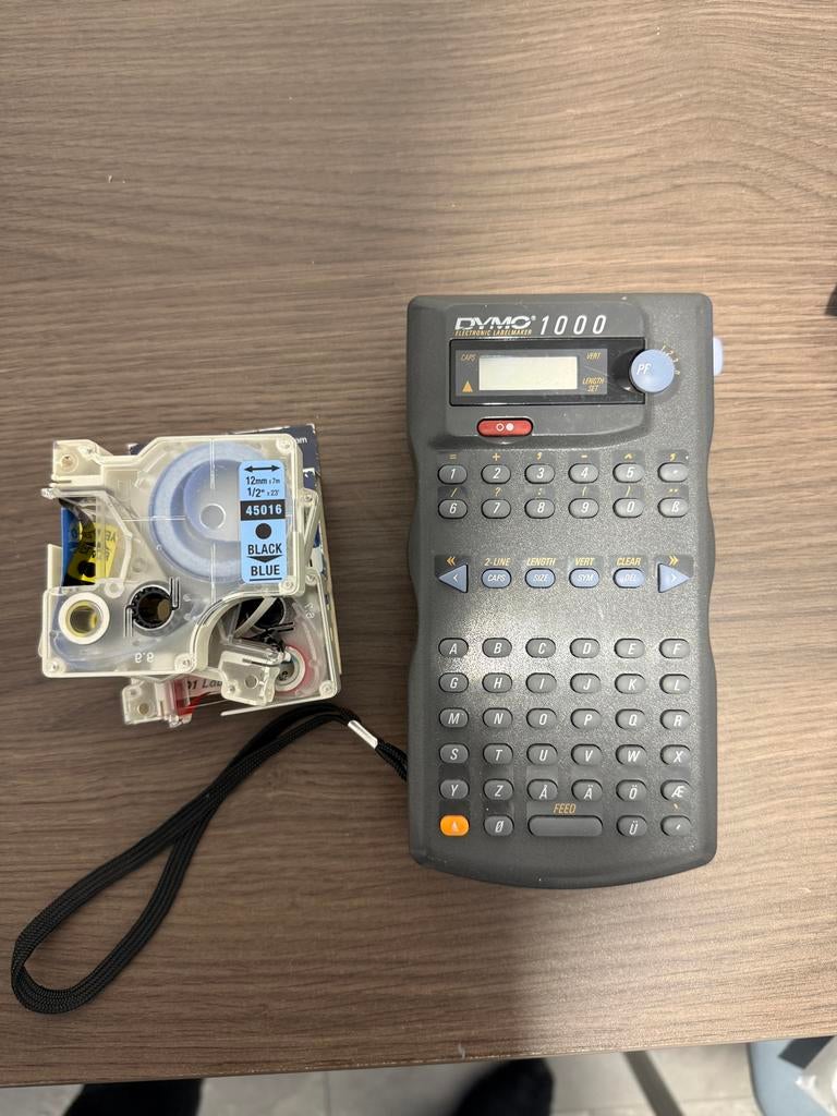 Dymo 1000 Labelmaker + Labels - Werkt Goed!, Ophalen of Verzenden, Gebruikt