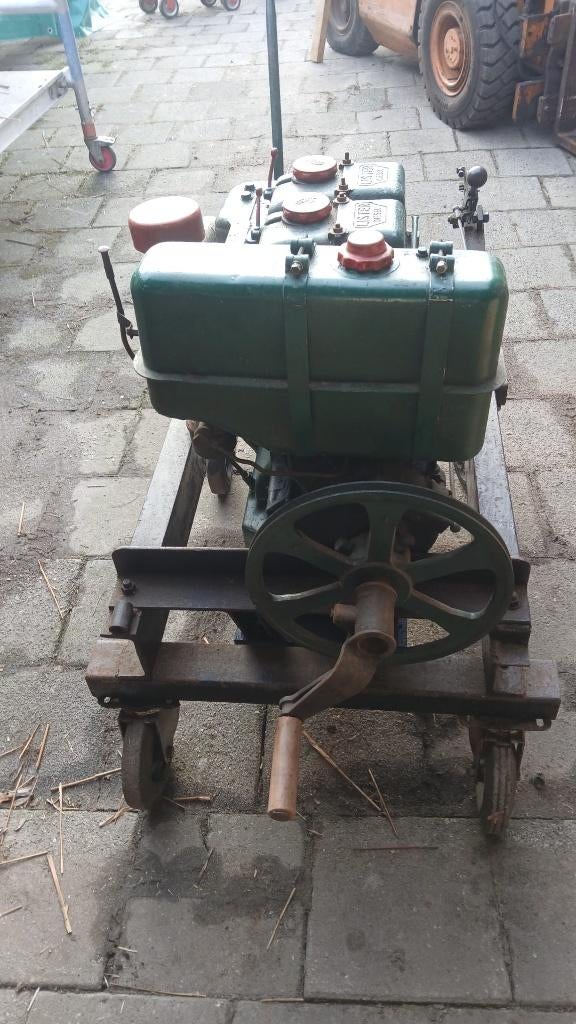 Scheepsmotor Lister 2 cilinder, Ophalen, 10 tot 30 pk, Gebruikt, Binnenboordmotor