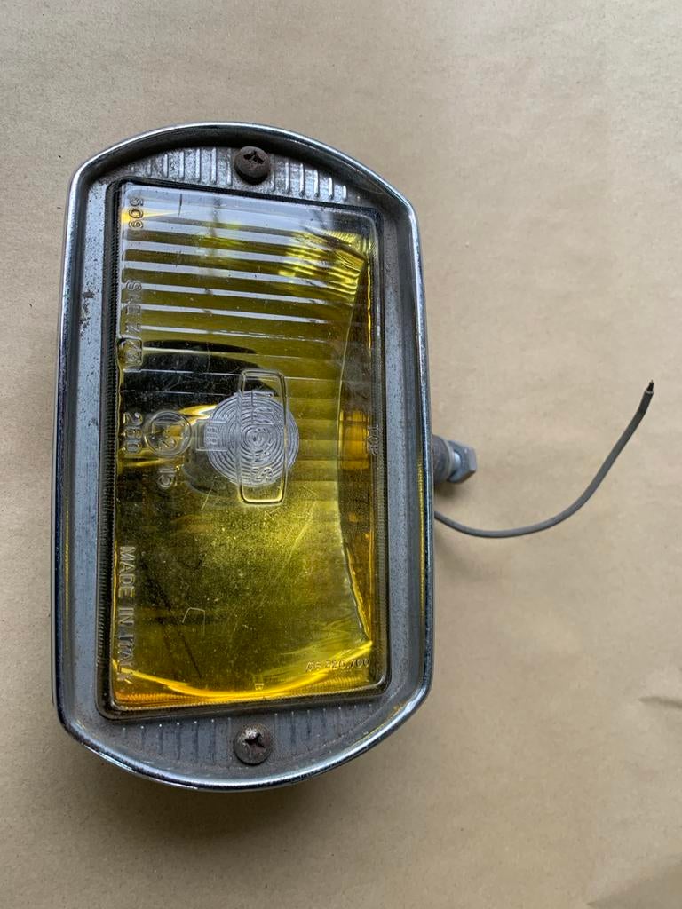 Lucas Vintage Gele Mistlamp Auto NOS, Auto-onderdelen, Verlichting, Ophalen of Verzenden, Gebruikt, Oldtimer onderdelen