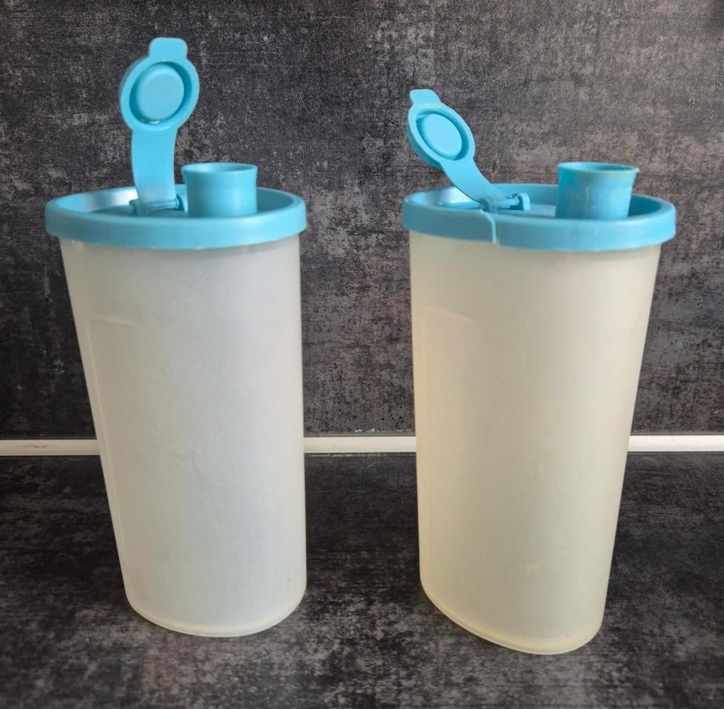 Tupperware schenkkan/strooibus 450ML Blauw deksel, Huis en Inrichting, Keuken | Tupperware, Blauw, Ophalen of Verzenden
