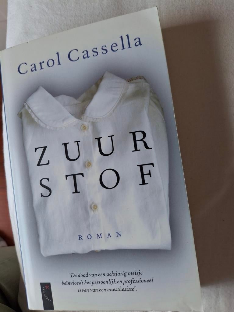 Zuurstof - Carol Cassella Roman, Ophalen of Verzenden, Zo goed als nieuw