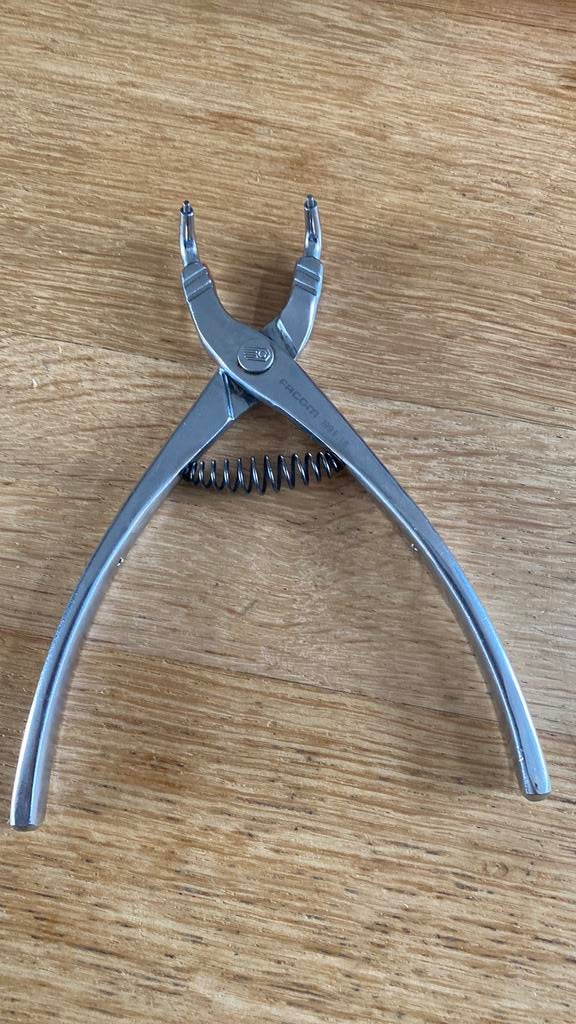 Facom 90 graden seegeringtang 199-E-18 18-16mm, Ophalen of Verzenden, Zo goed als nieuw