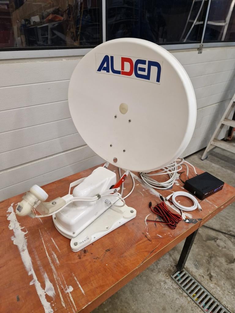 Alden onelight 60 cm automatische schotel, Ophalen of Verzenden, Gebruikt