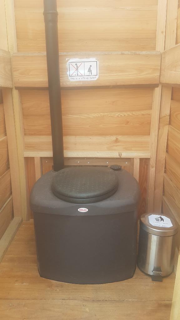 Toilethuisje offgrid, hout, composttoilet, Doe-het-zelf en Verbouw, Sanitair, Nieuw, Toilet, Ophalen