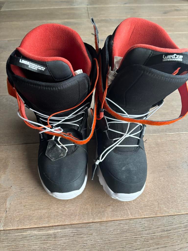 Snowboard schoenen - Wedze maat 42, Sport en Fitness, Snowboarden, Ophalen of Verzenden, Gebruikt, Schoenen