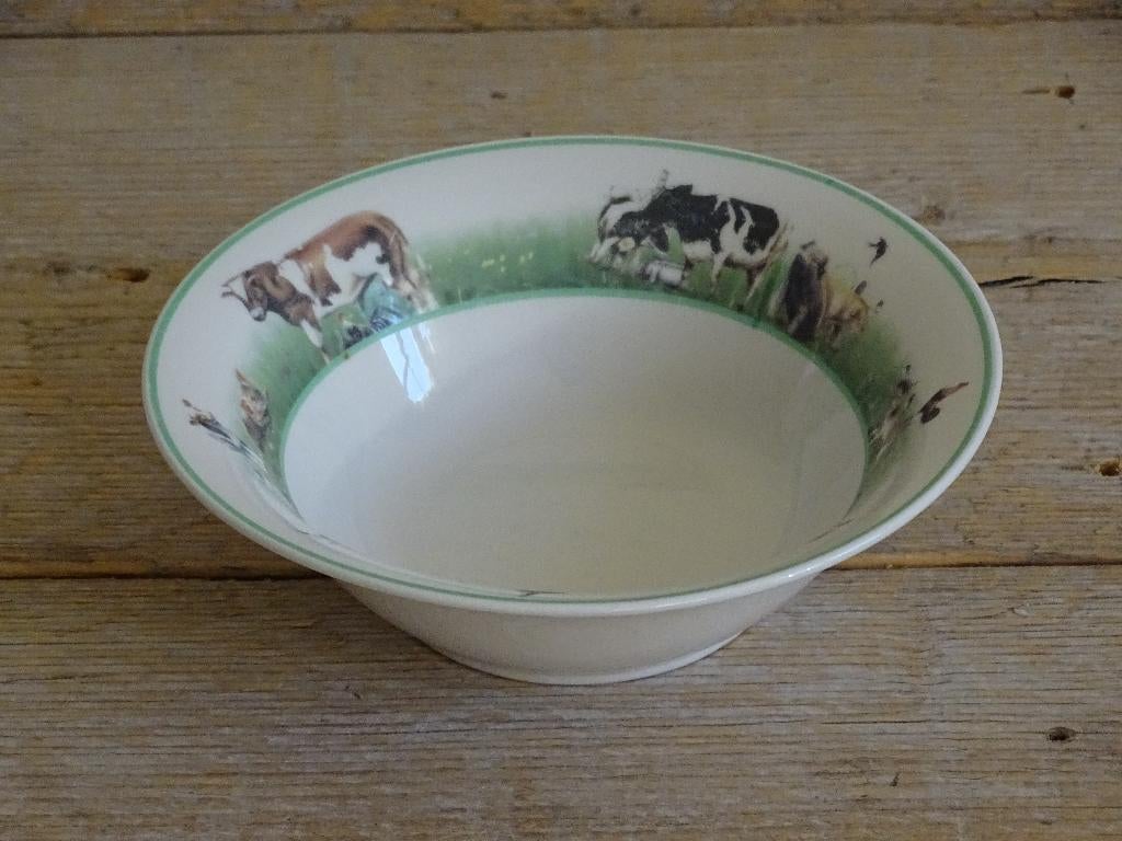 Servies, THE FARM, by HvD, zo goed als nieuw, Ophalen of Verzenden, Overige stijlen, Aardewerk, Schaal of Schalen