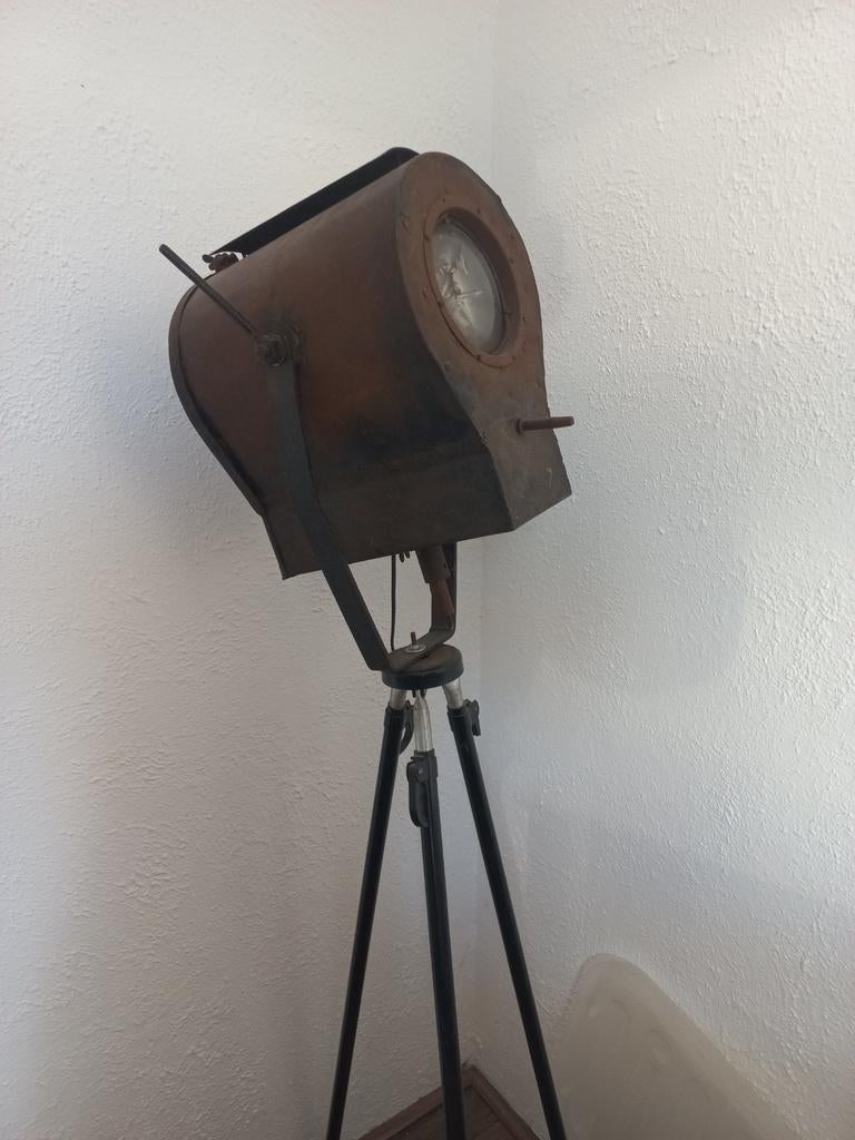 Industriële theaterspot op statief, theaterlamp, zoeklicht, Ophalen, Gebruikt, 100 tot 150 cm, Glas