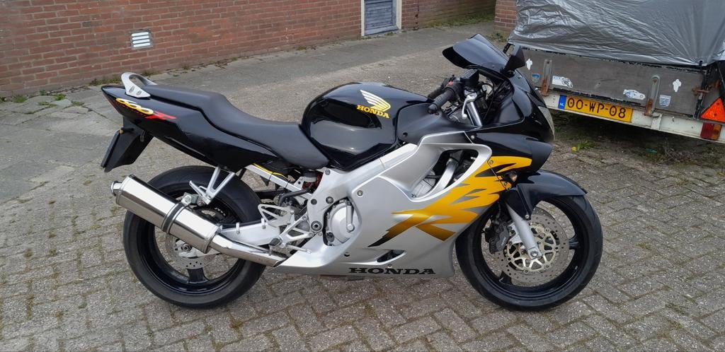 Laatste onderdelen cbr 600 f4 99, Ophalen of Verzenden, Gebruikt