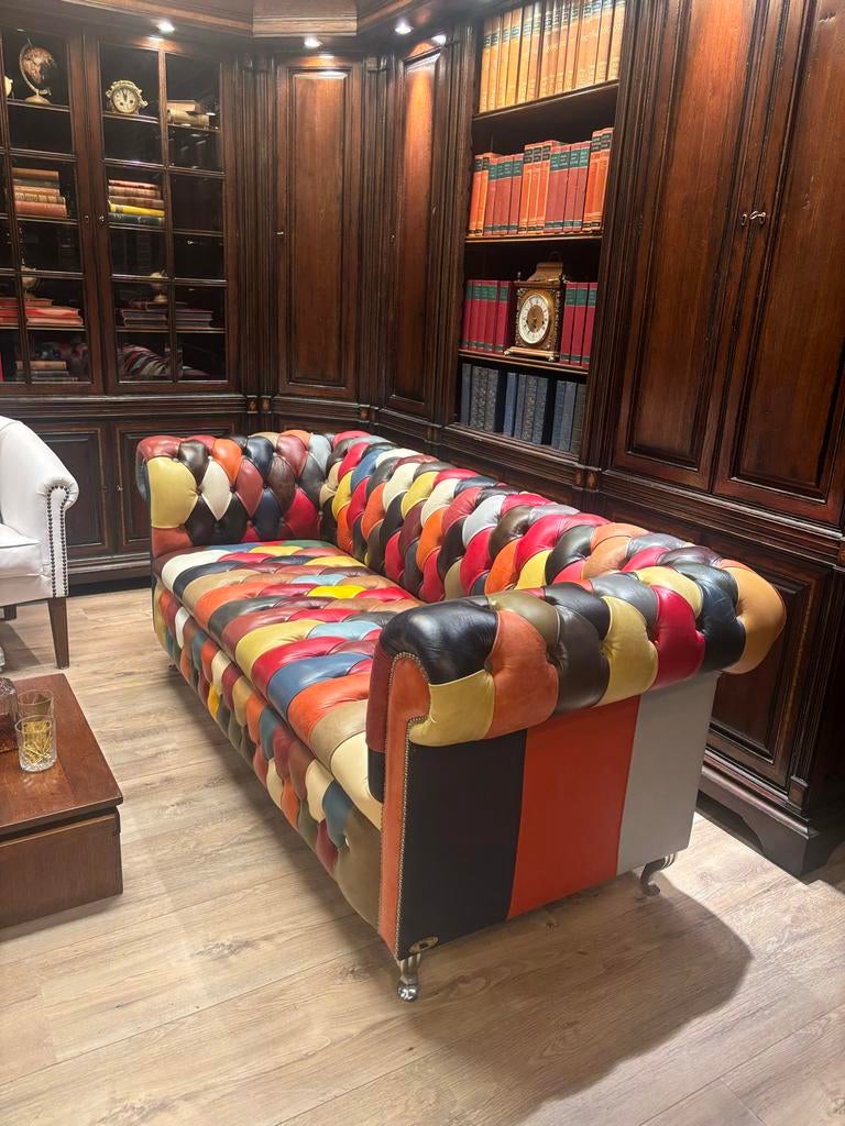 Chesterfield delta  3 zits Multicolor Patchwork Buttonseat, Ophalen, Gebruikt, Info@chesterfieldjunkie.nl, Driepersoons