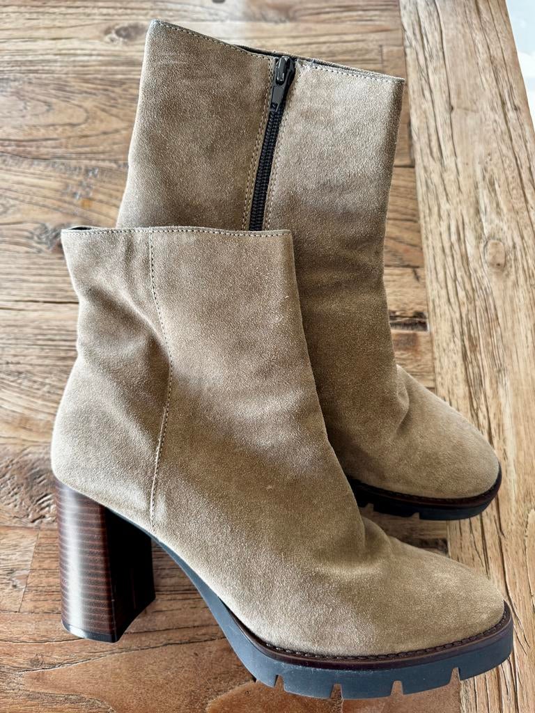 Manfield Beige Suède Laarsjes Maat 41, Ophalen of Verzenden, Zo goed als nieuw, Beige, Lage of Enkellaarzen