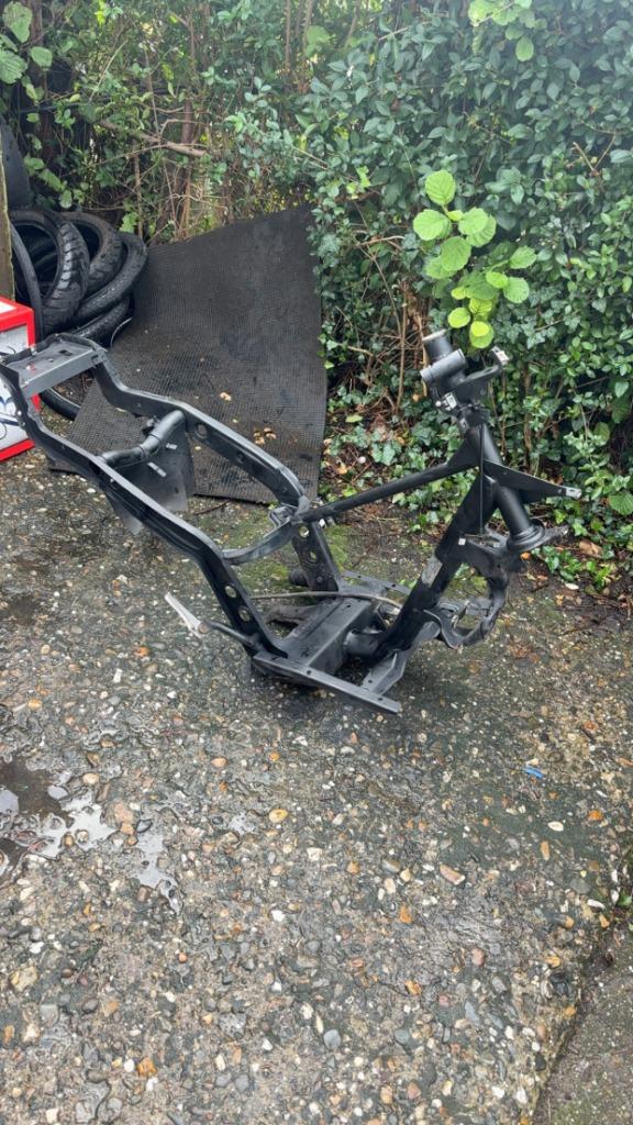 Gilera Runner frame 50cc / bj 2005 * Met kenteken *, Ophalen of Verzenden, Zo goed als nieuw, Frame, Overige merken