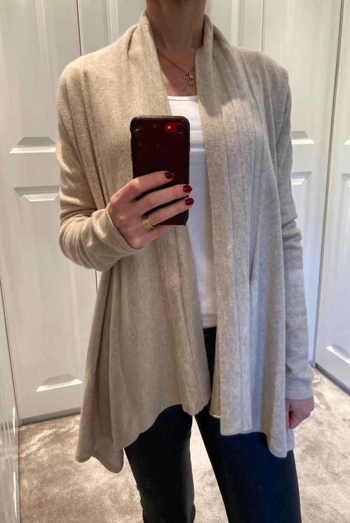 Repeat cashmere vest maat 38, Kleding | Dames, Truien en Vesten, Beige, Ophalen of Verzenden, Zo goed als nieuw, Maat 38/40 (M)