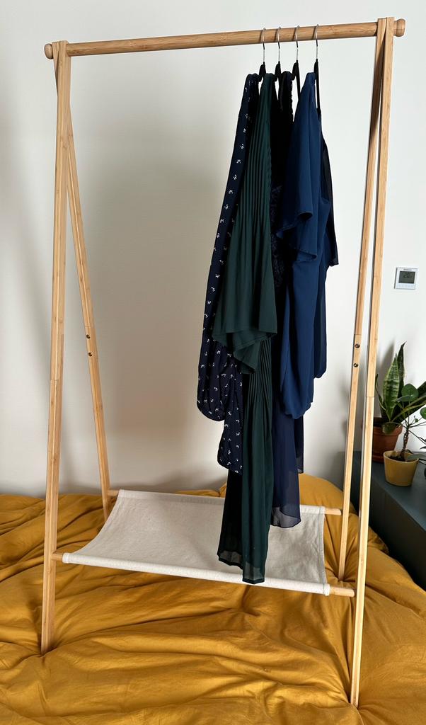 Mooi bamboe kledingrek, Ophalen, Zo goed als nieuw