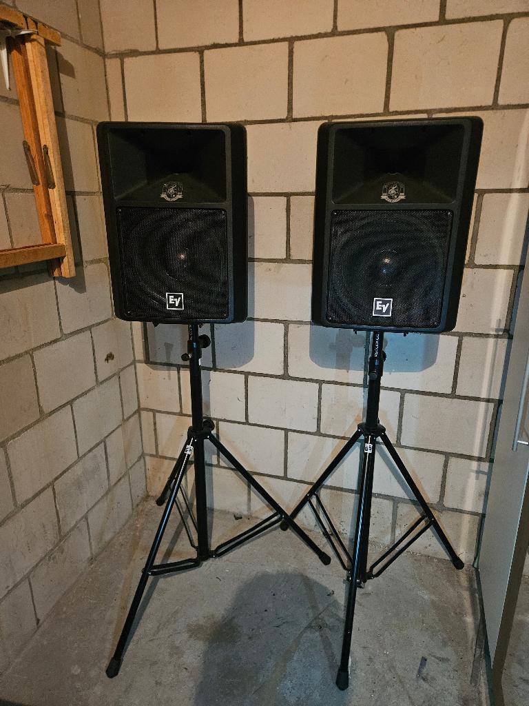 2x Electro Voice SX300 passieve speakers incl statief, Ophalen, 120 watt of meer, Overige typen, Overige merken
