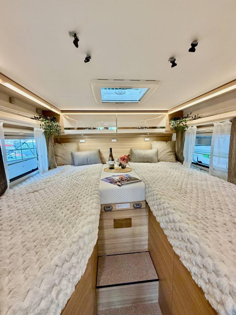 Dethleffs GLOBEBUS GT-T 006 Zonder Hefbed Enkele Bedden Fiet, Info@trmbv.nl, 7 tot 8 meter, Bedrijf, Tot en met 3