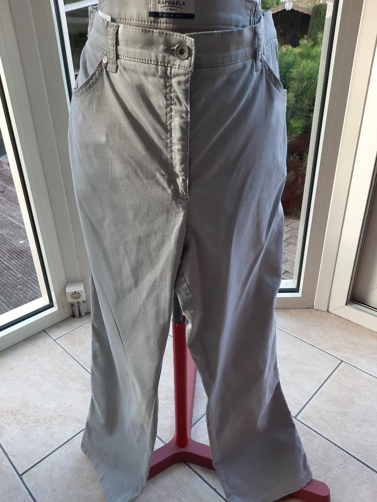Mooie broek RAPHAELA by BRAX - 44, Maat 42/44 (L), Ophalen of Verzenden, Zo goed als nieuw, Raphaela by Brax