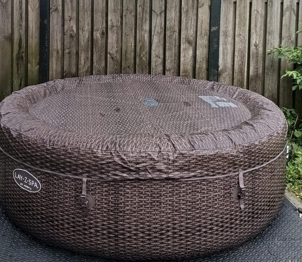 Bestway St. Moritz jacuzzi airjet lay-z spa, Ophalen, Pomp