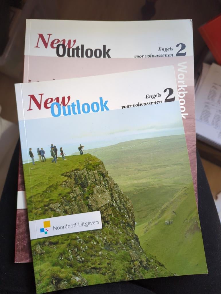 New Outlook Engels 2 werkboek en tekstboek, Boeken, Ophalen of Verzenden
