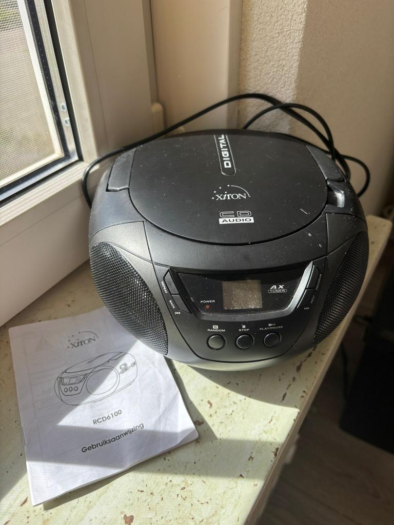 Draagbare radio/CD speler Xiron, Ophalen, Zo goed als nieuw