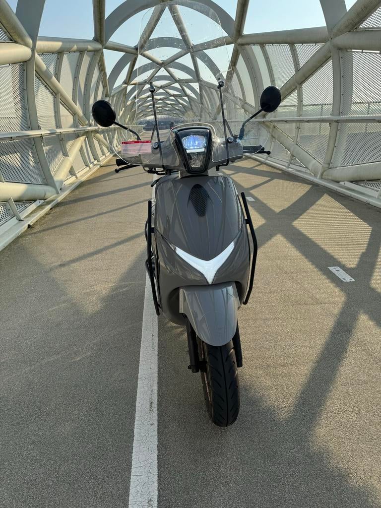 Valexim Scooter - Zuinig, Dashboard defect, weinig gebruikt, Ophalen, Gebruikt, Benzine, Overige merken