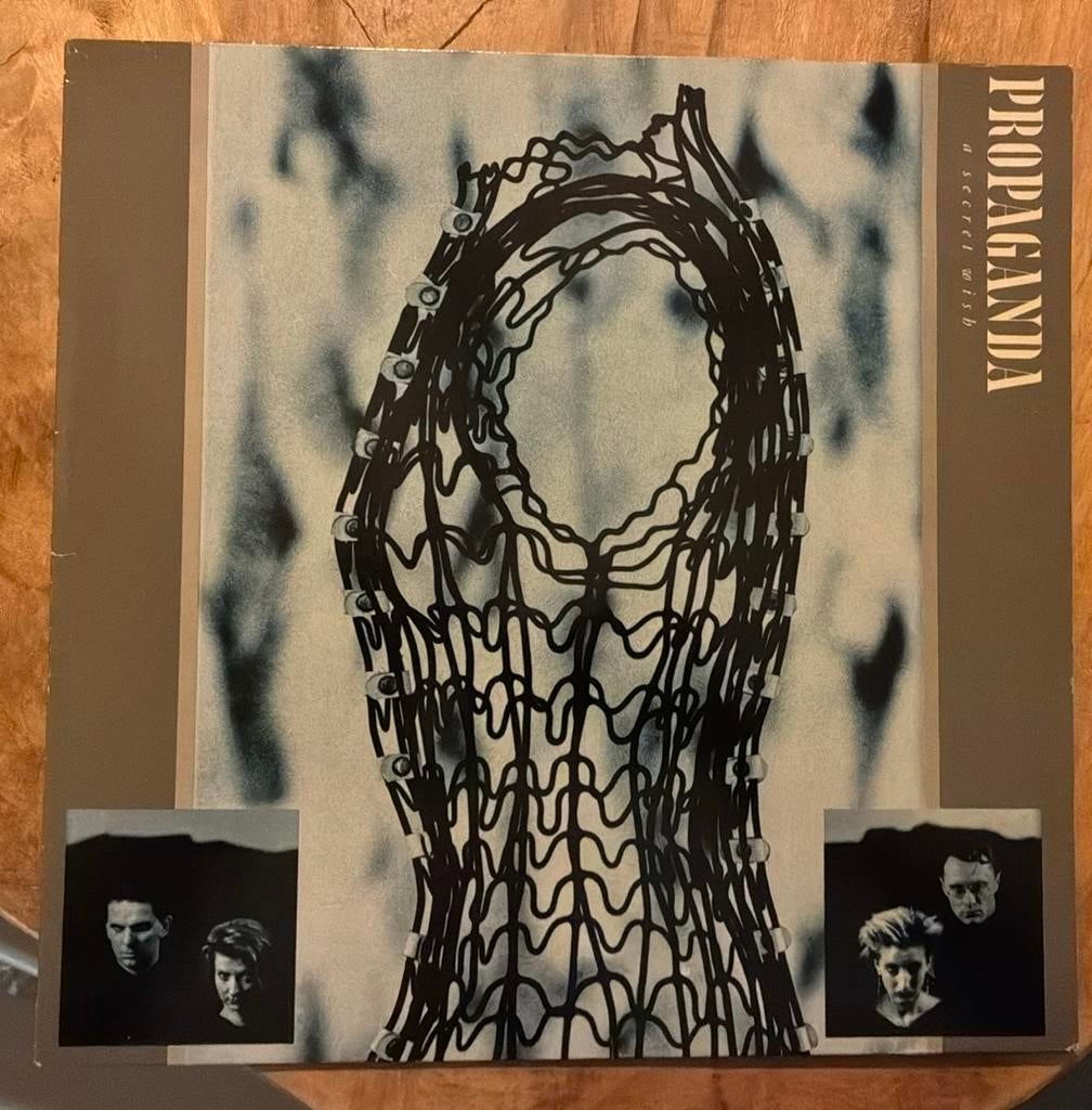 LP Propaganda - A Secret Wish, Ophalen of Verzenden, Gebruikt, 12 inch, Poprock