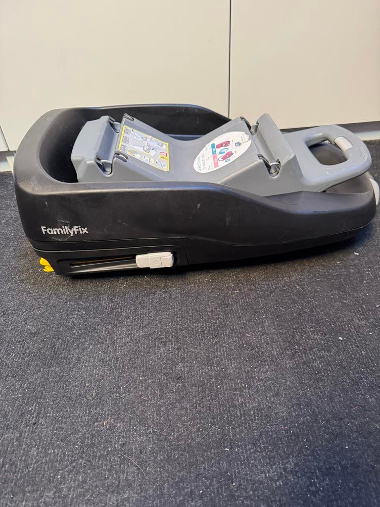 Maxi Cosi FamilyFix base, Ophalen, Gebruikt, Maxi-Cosi, Isofix
