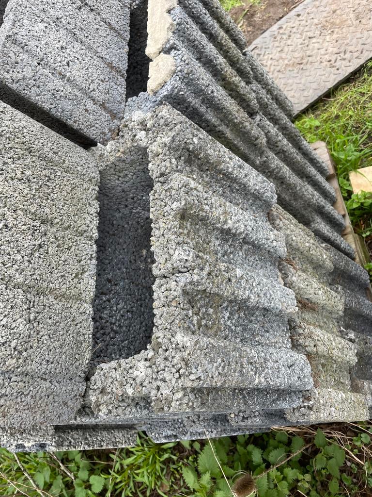 Bloembakken van steen of omlijsting perkjes, Ophalen, Steen, Gebruikt, Minder dan 30 cm