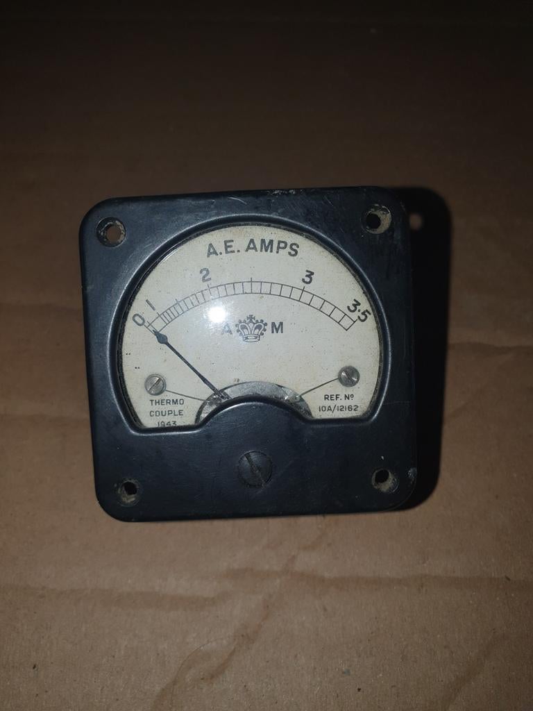 WW2, Brits A. E. AMP Meter, 1943 air minestery, Verzamelen, Militaria | Tweede Wereldoorlog, Ophalen of Verzenden, Engeland, Overige typen