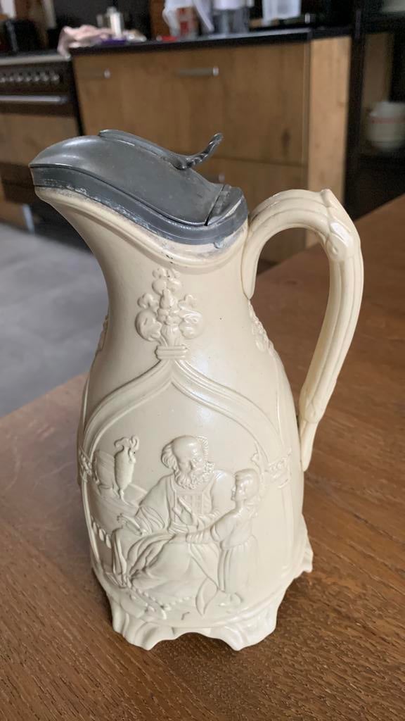 Relièfkan uit het victoriaanse tijdperk 1847/ 1848, Ophalen of Verzenden