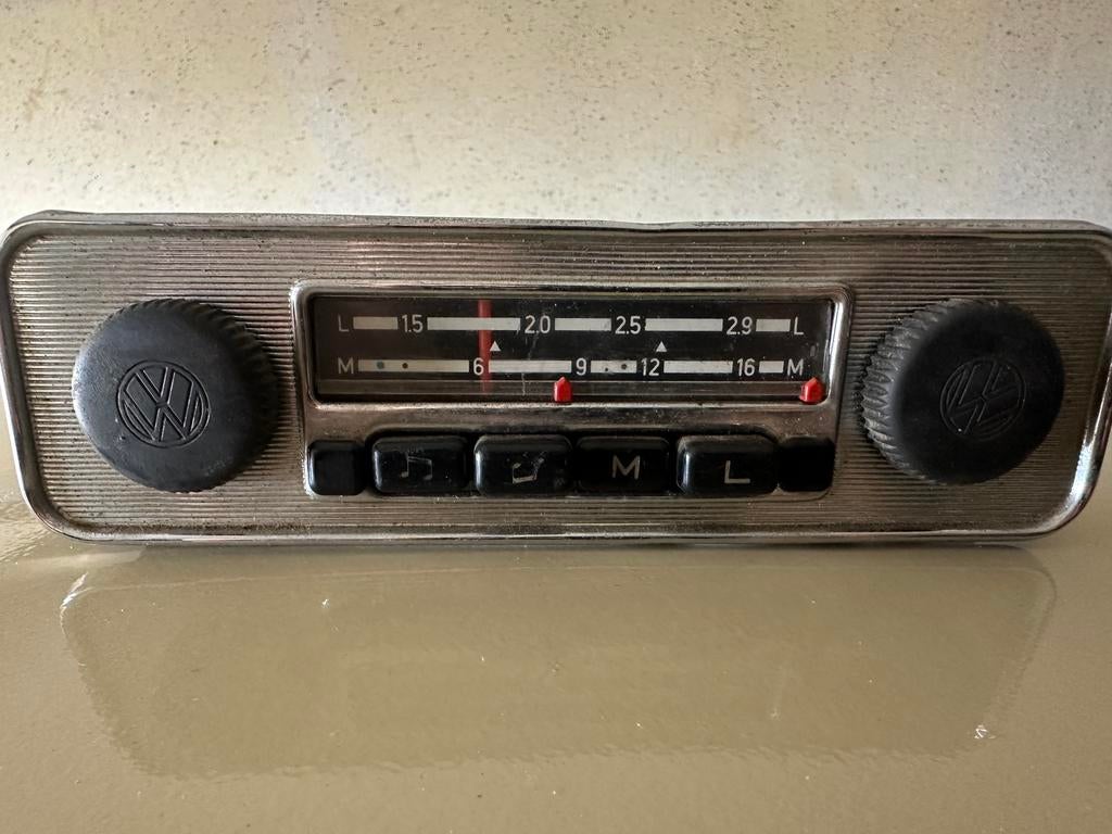 Blaupunkt Wolfsburg 3 met aux aansluiting vw kever, Ophalen of Verzenden, Gebruikt