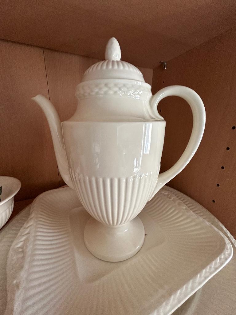 Wedgwood Edme servies koffiepot koffiekan, Overige typen, Ophalen of Verzenden, Zo goed als nieuw, Wedgwood