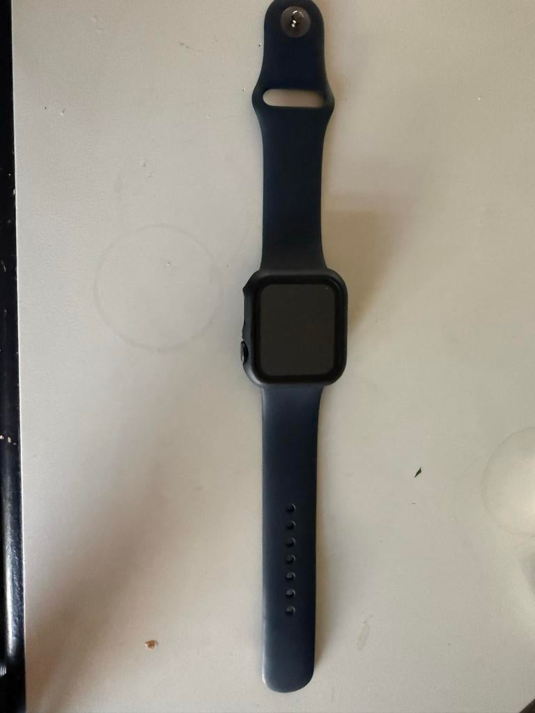 Apple Watch SE 2022 -, Sieraden, Tassen en Uiterlijk, Smartwatches, Zo goed als nieuw, iOS, Zwart, Afstand, Waterdicht, Ophalen of Verzenden