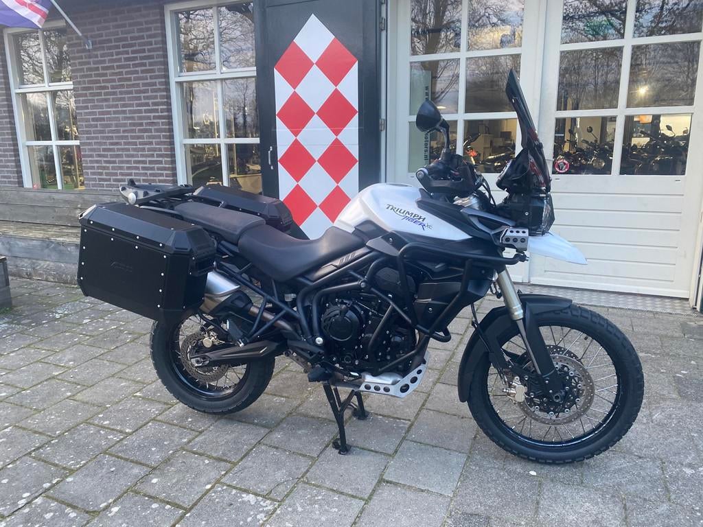 Triumph TIGER 800 XC ABS (bj 2012), Triumph Motorcycles Ltd., Bedrijf, After.sales@triumph.co.uk, Normandy Way
LE10 3BZ  Hinckley, GB